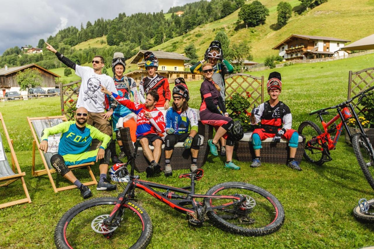 Hotel Barbarahof Saalbach, Inkl Jokercard Екстериор снимка