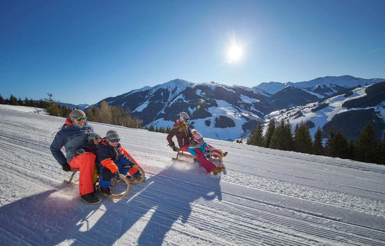 Hotel Barbarahof Saalbach, Inkl Jokercard Екстериор снимка