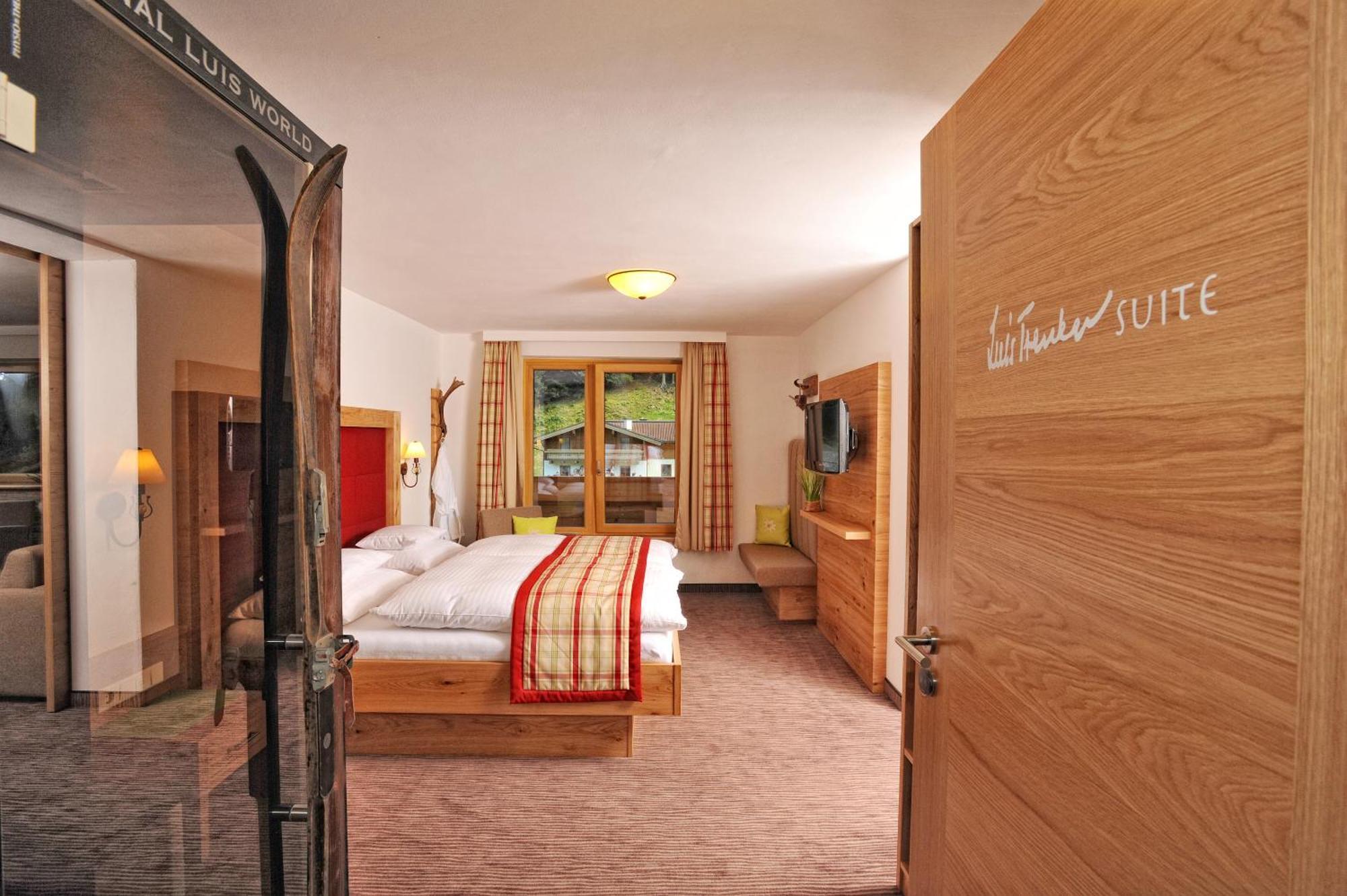 Hotel Barbarahof Saalbach, Inkl Jokercard Екстериор снимка