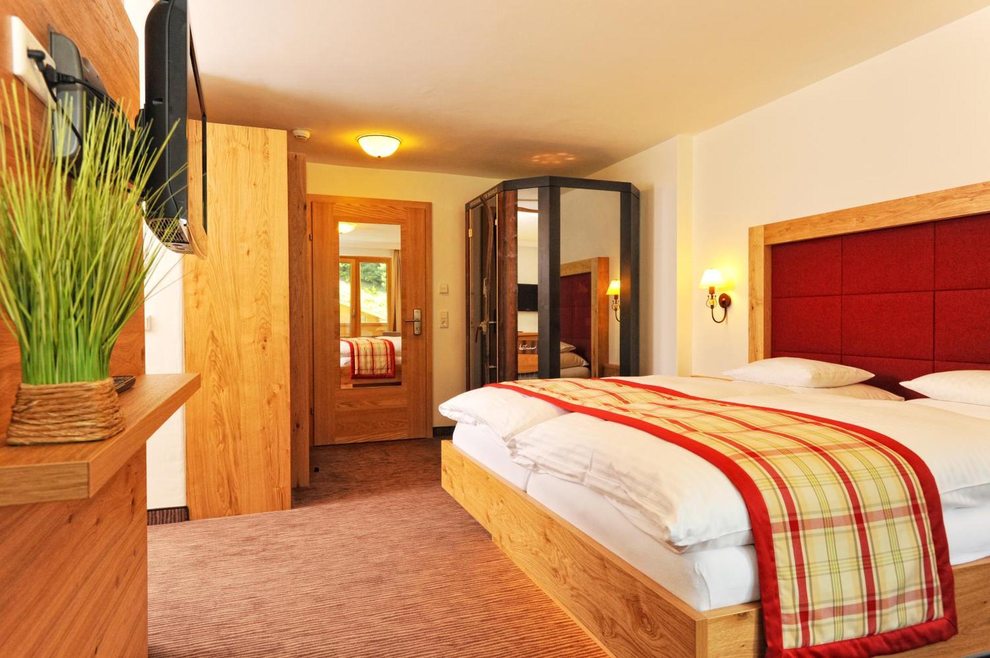 Hotel Barbarahof Saalbach, Inkl Jokercard Екстериор снимка