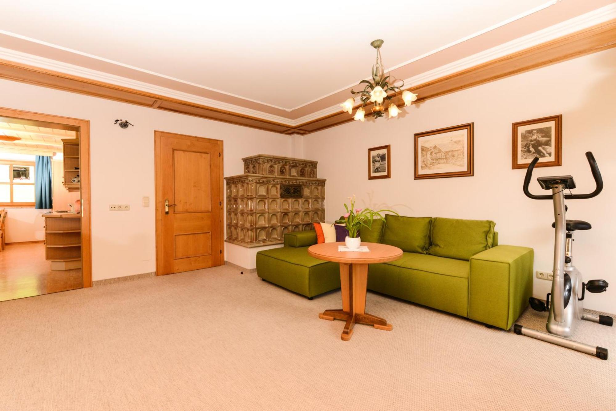 Hotel Barbarahof Saalbach, Inkl Jokercard Стая снимка