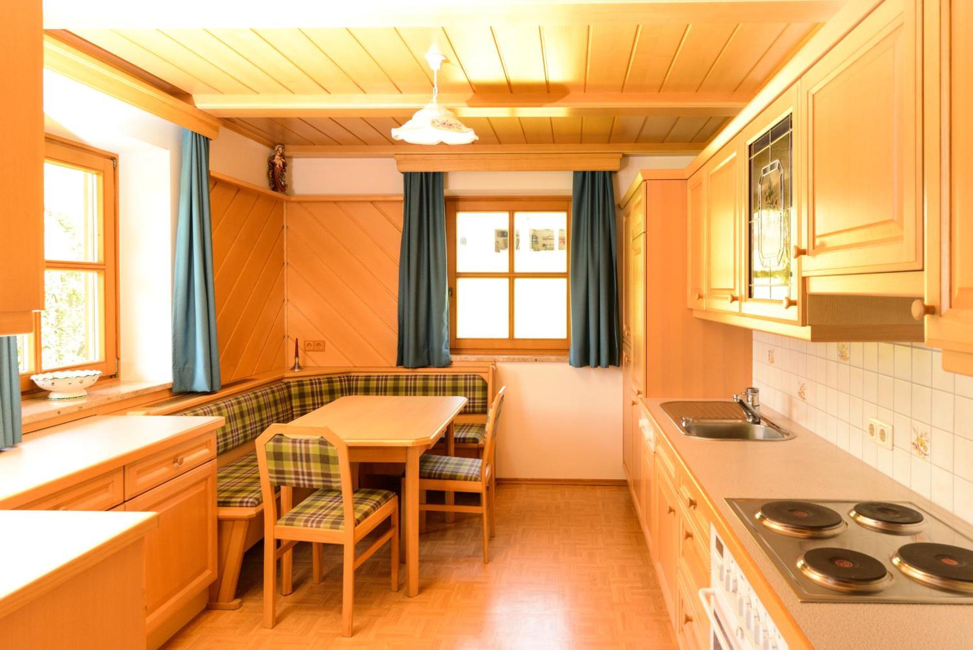 Hotel Barbarahof Saalbach, Inkl Jokercard Стая снимка